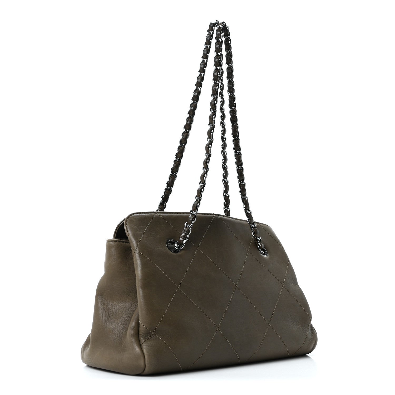 Chanel Washed Calfskin Diamond Stitch Hamptons Shopping Tote Green