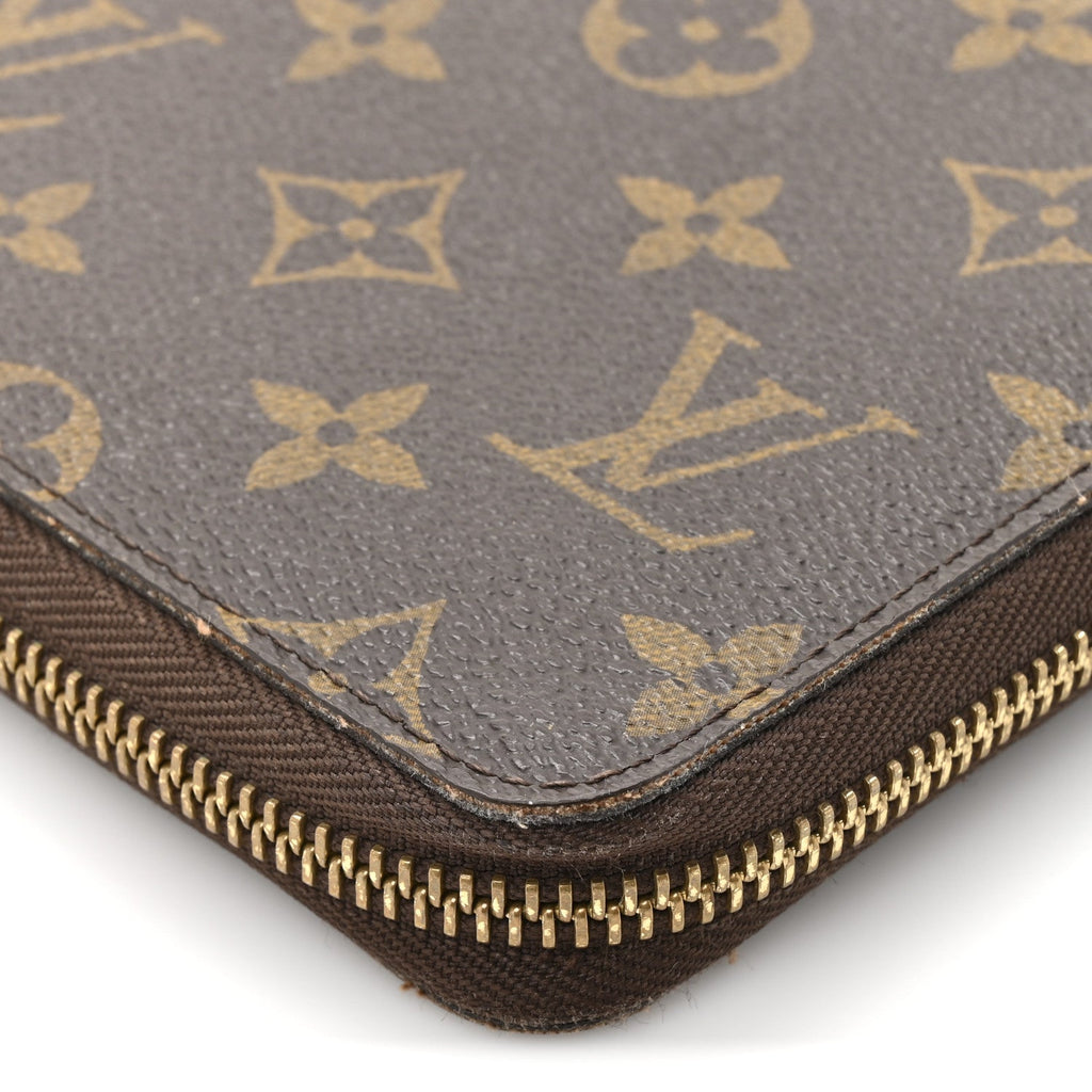 Louis Vuitton Monogram Zippy Organizer Wallet