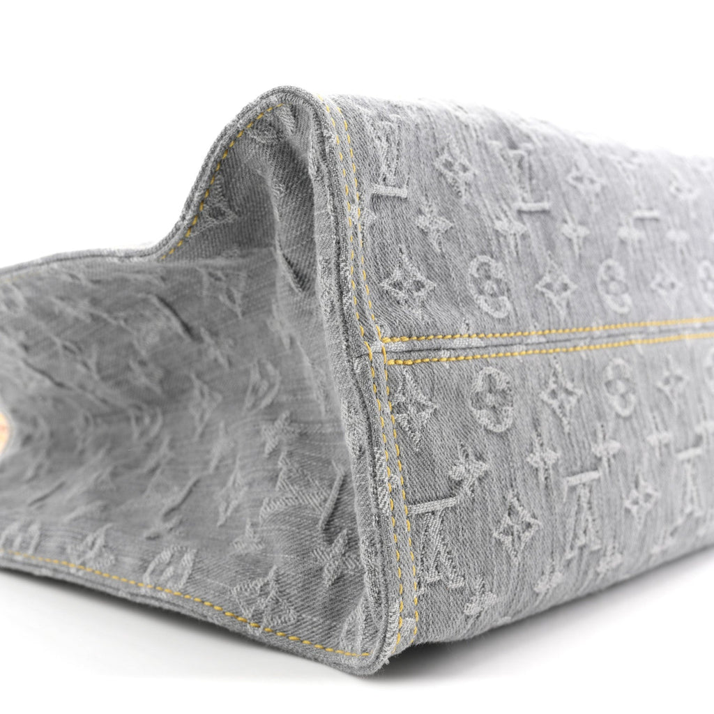 Louis Vuitton Monogram Denim Onthego MM Washed Grey