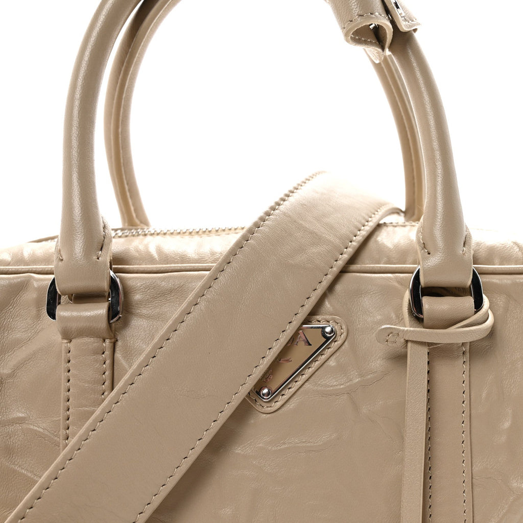 Prada Nappa Antique Medium Re-Edition 2001 Two Handle Bag Deserto