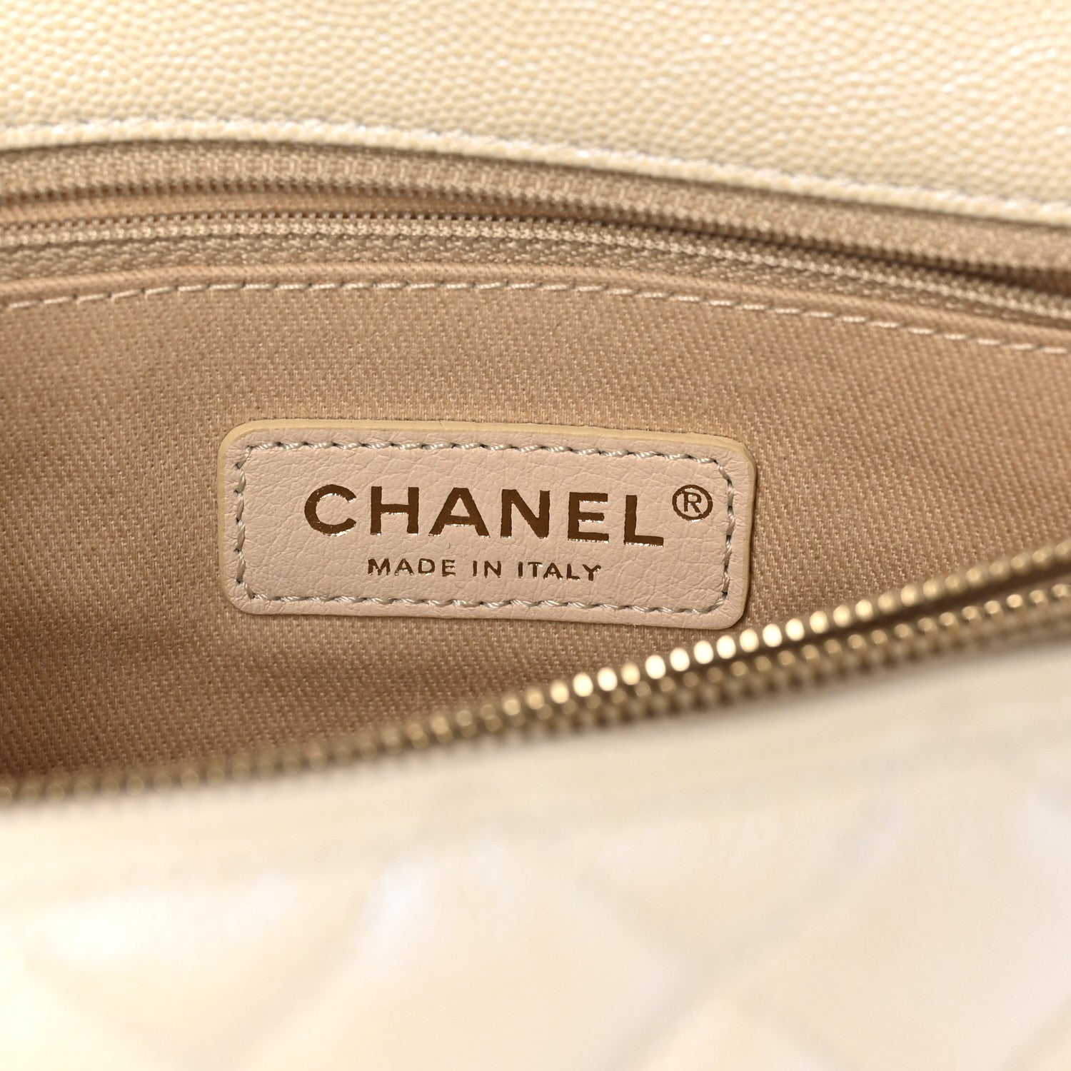 Chanel Iridescent Caviar Quilted Small Coco Handle Flap White