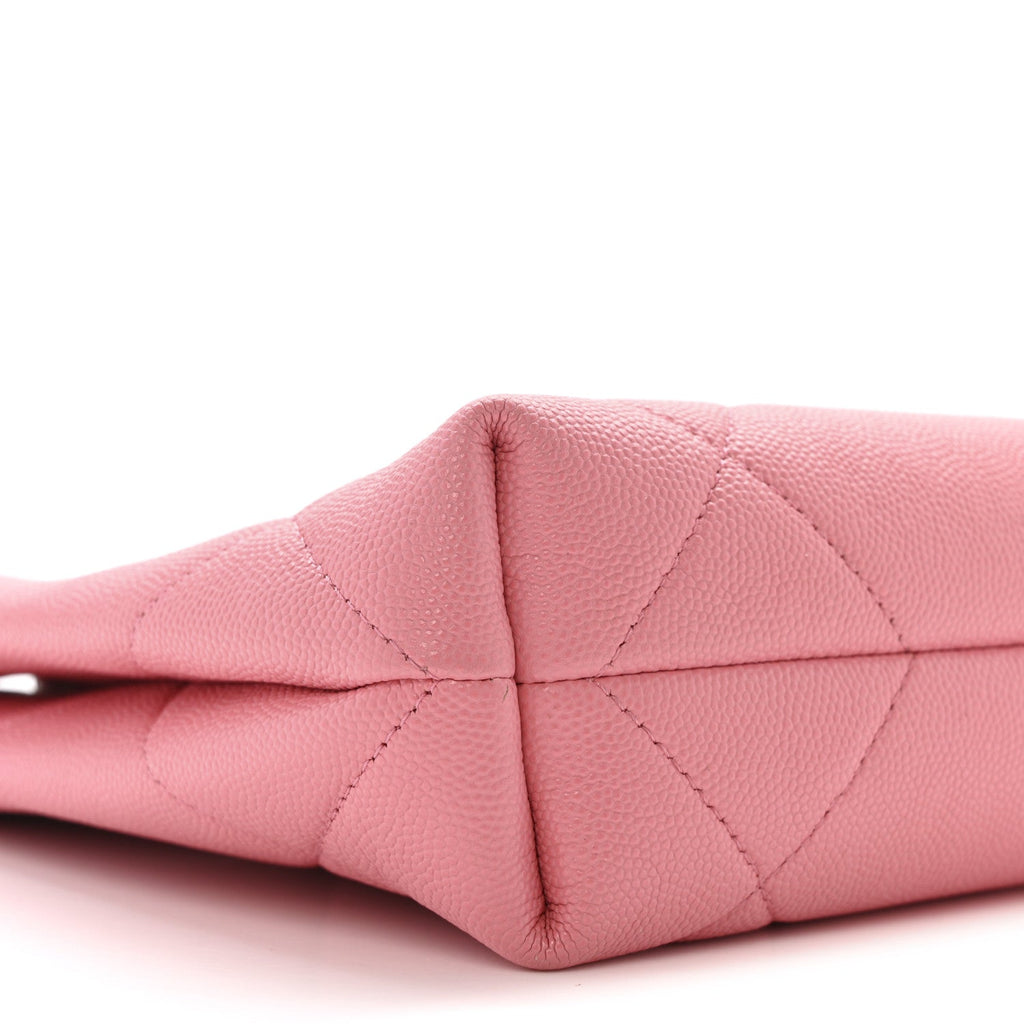 Chanel Caviar Quilted A Real Catch Clutch Pink