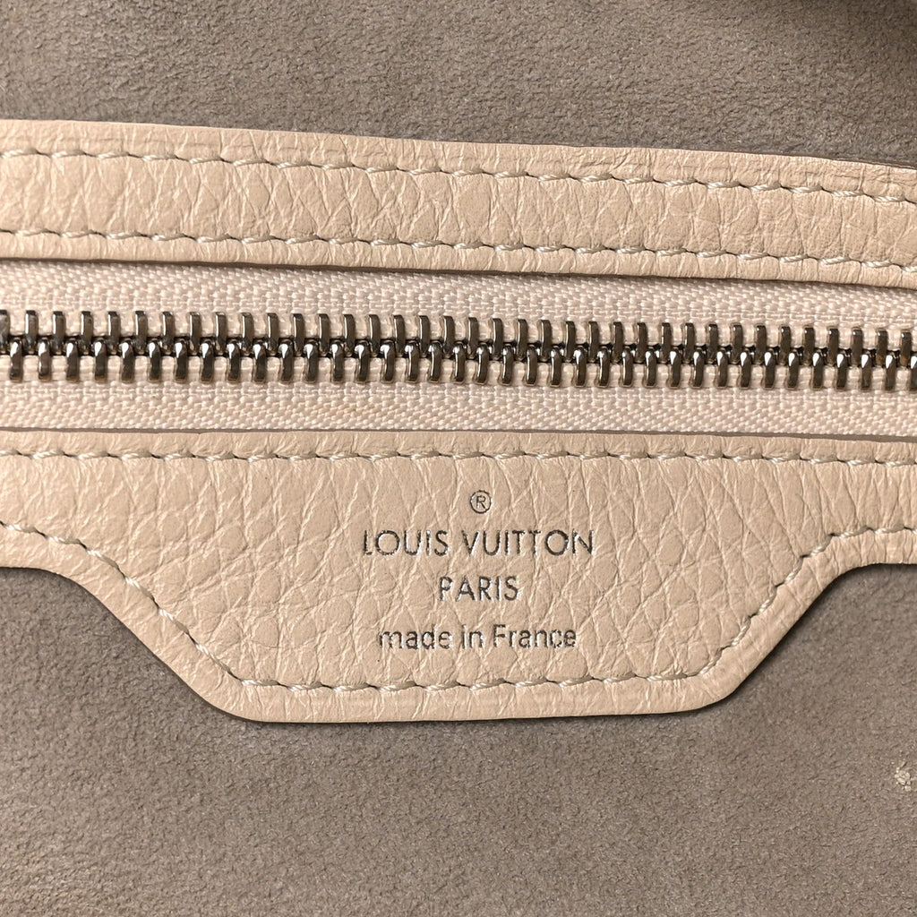 Louis Vuitton Mahina L Gris