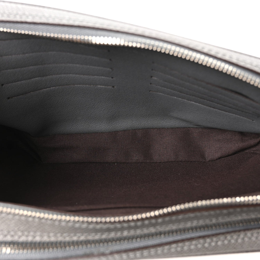 Louis Vuitton Taiga Neo Pavel Glacier