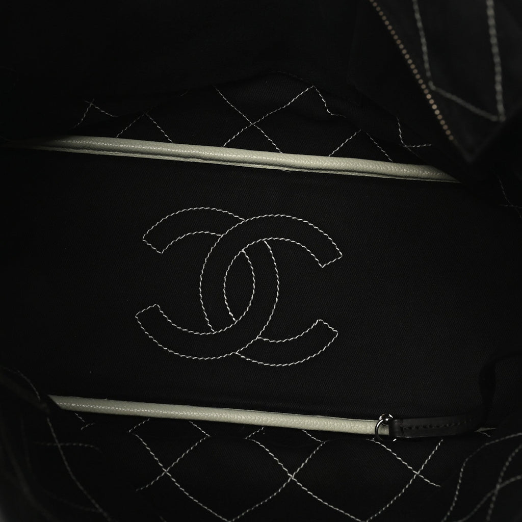Chanel Grained Calfskin Shopping Fever Tote Green