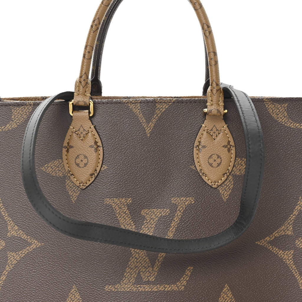 Louis Vuitton Reverse Monogram Giant Onthego MM