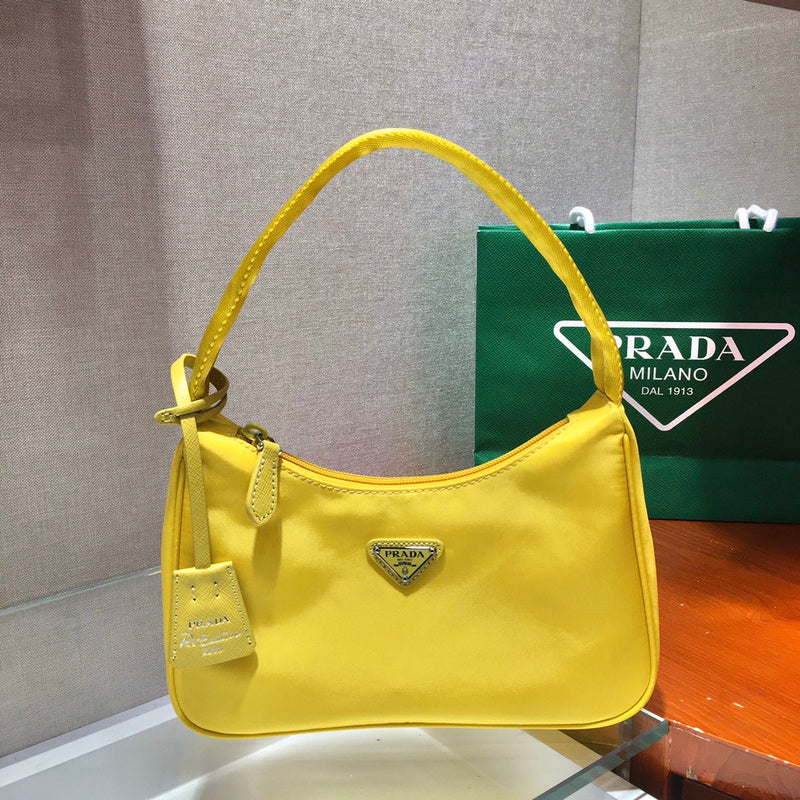 Prada Bags - 7068