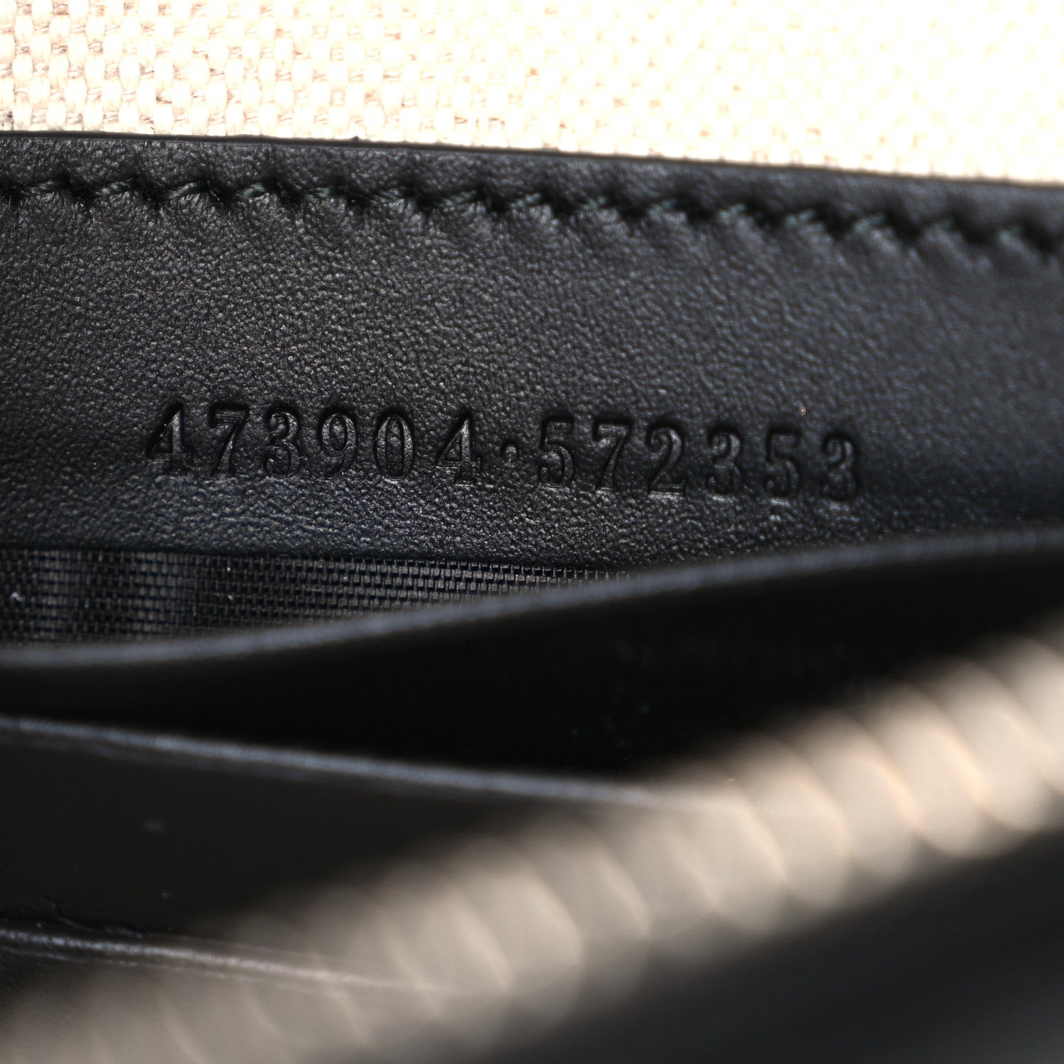 Gucci GG Supreme Monogram Kingsnake Zip Wristlet Pouch Black Grey