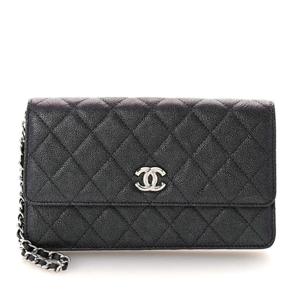 Iridescent Caviar Quilted Classic Pouch Clutch Black