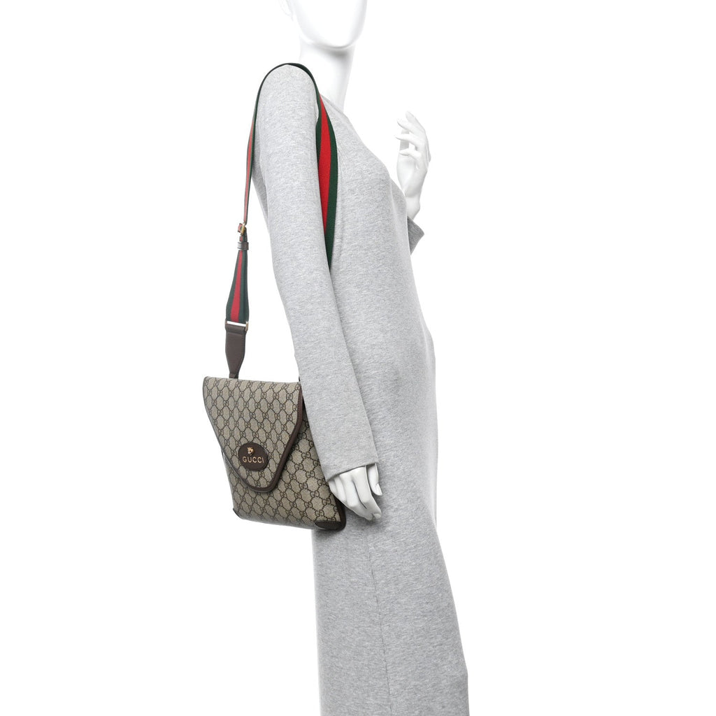Gucci GG Supreme Monogram Web Medium Neo Vintage Flap Messenger Bag Beige New Acero