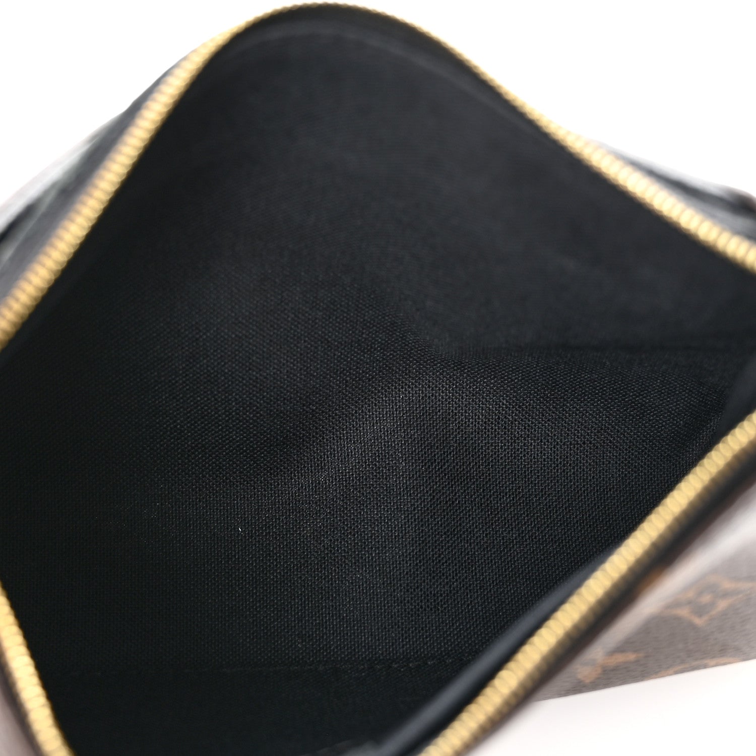 Louis Vuitton Monogram Pallas Clutch Black