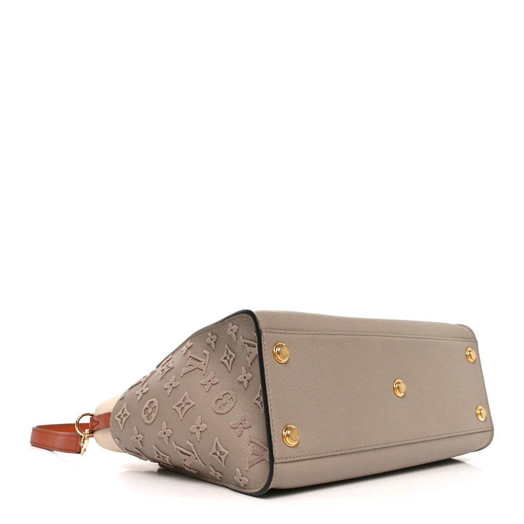 Louis Vuitton Calfskin Monogram Tufting On My Side Galet