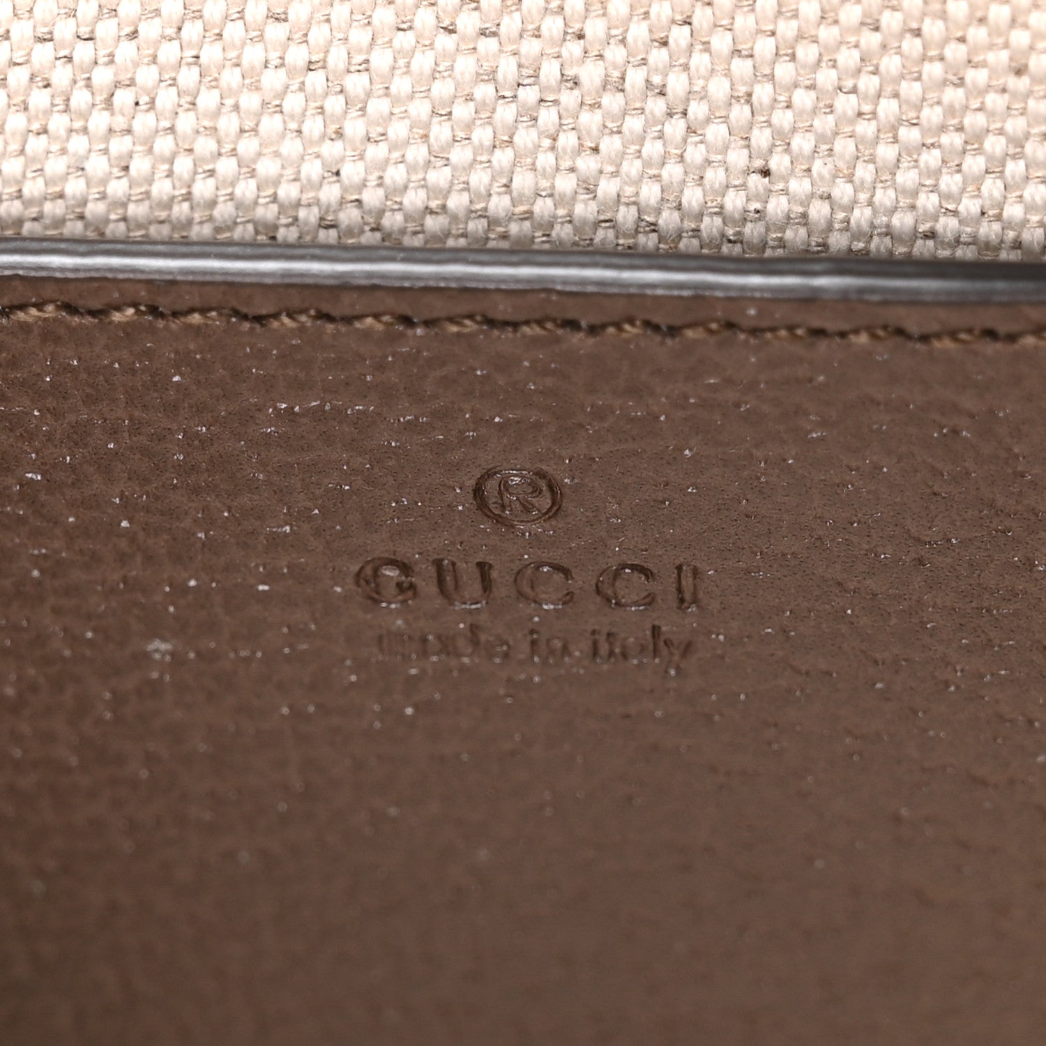 Gucci GG Supreme Monogram Textured Dollar Calfskin Mini Ophidia Chain Bag Beige Ebony