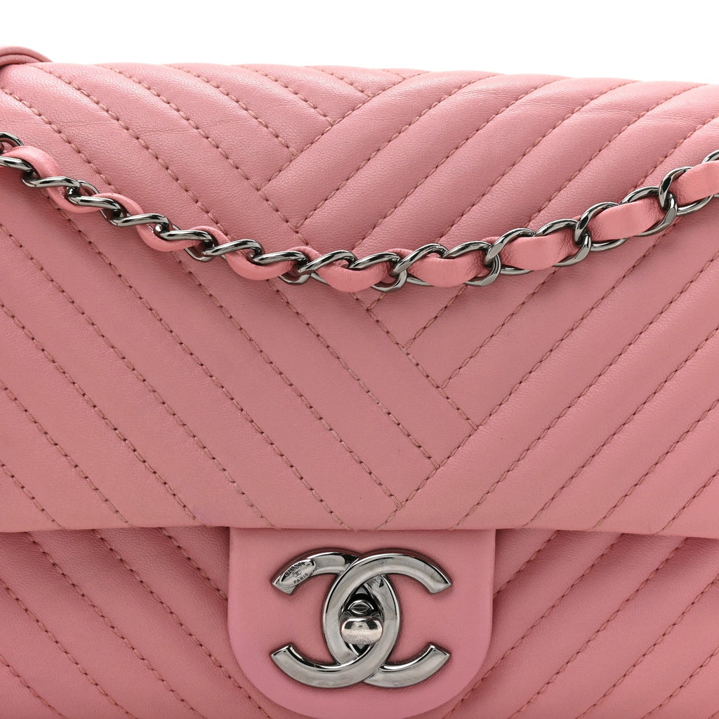 Chanel Lambskin Quilted Medium CC Crossing Flap Pink