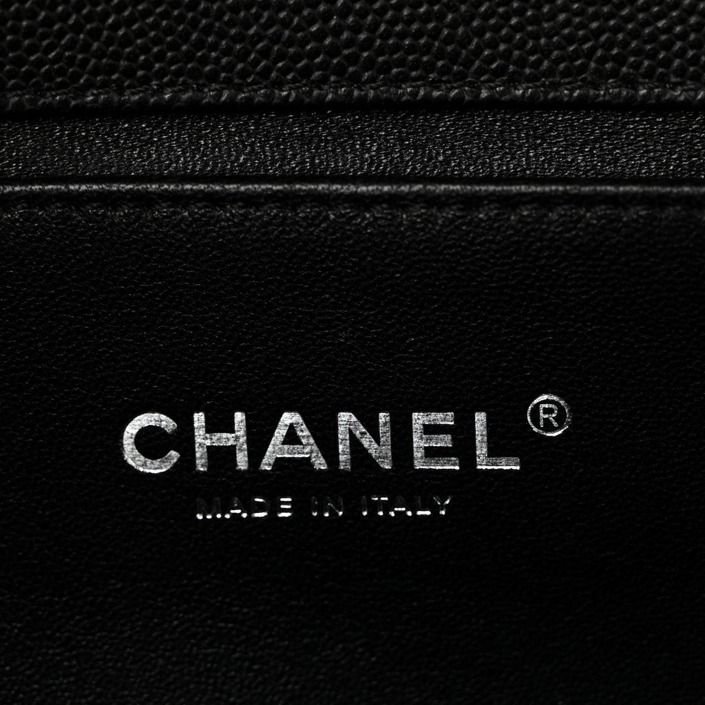 Chanel Caviar Quilted Medium Boy Flap Black