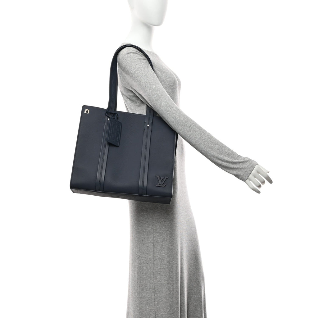 Louis Vuitton Grained Calfskin LV Aerogram Tote Navy