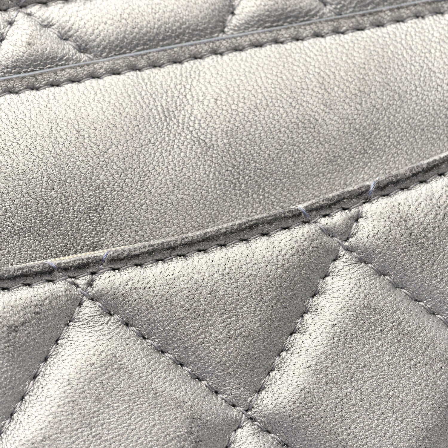 Chanel Metallic Lambskin Quilted Clutch With Chain Silver