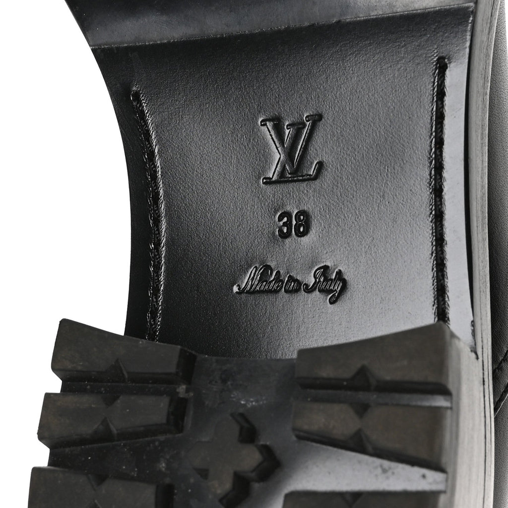 Louis Vuitton Calfskin Monogram Discovery Flat Ankle Boots 38 Black