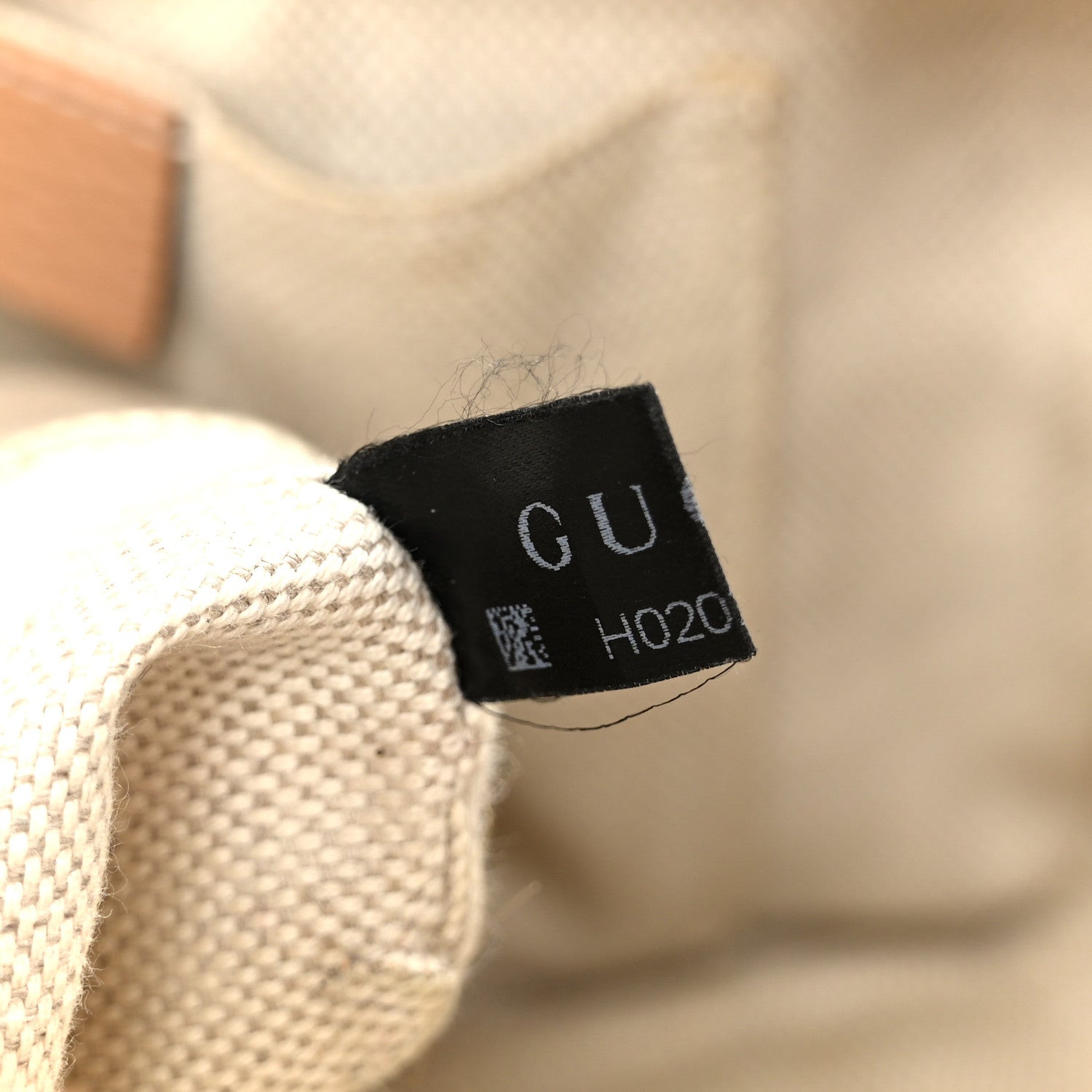 Gucci Pebbled Calfskin Small Soho Disco Bag Rose Beige