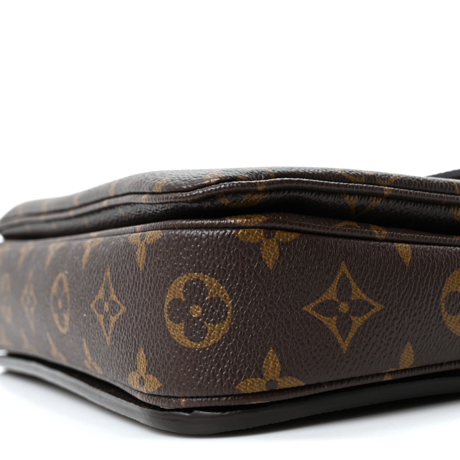 Louis Vuitton Monogram Pochette Metis