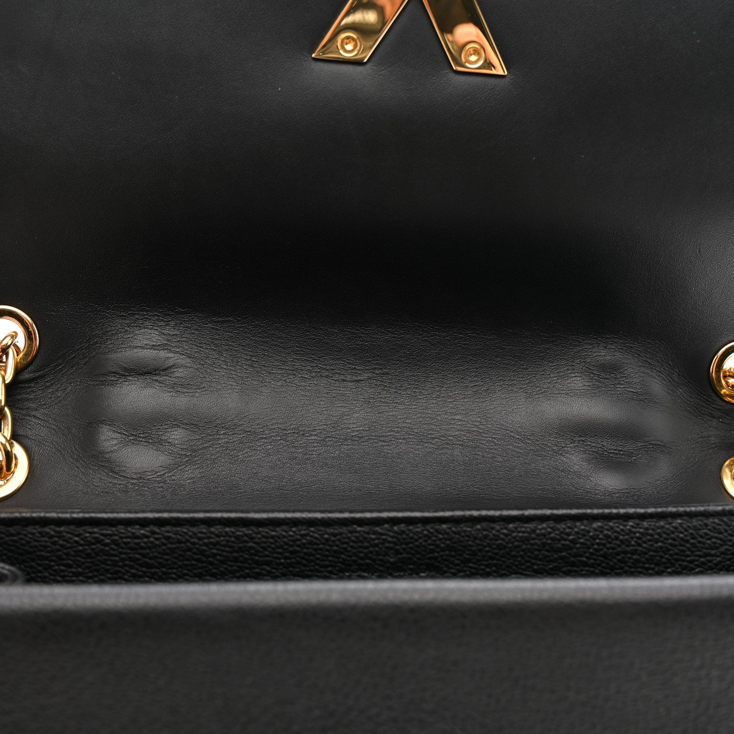 Louis Vuitton Monogram Cuir Plume Ecume Very Chain Bag Black