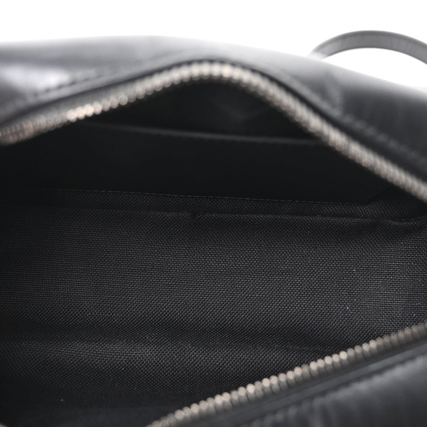 Gucci Calfskin Matelasse Monochrome Small GG Marmont Chain Shoulder Bag Black