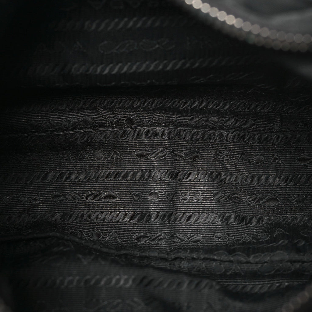 Prada Nylon Re-Edition 2005 Shoulder Bag Black