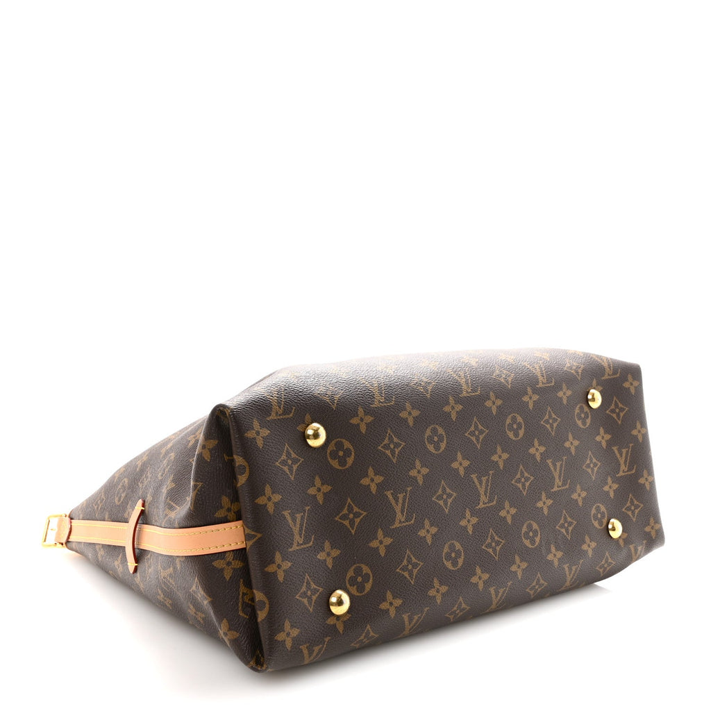 Louis Vuitton Monogram Carryall MM