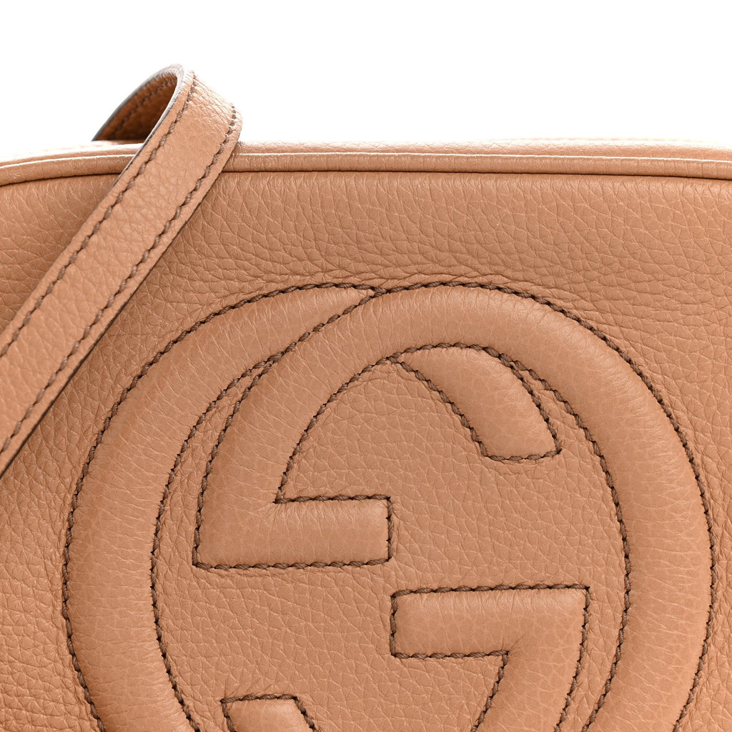 Gucci Pebbled Calfskin Small Soho Disco Bag Camelia