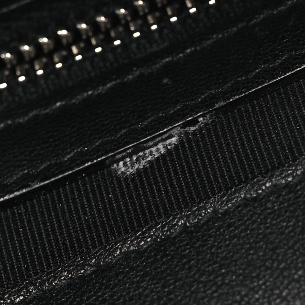 Grained Calfskin Quilted CC Box Pouch Black