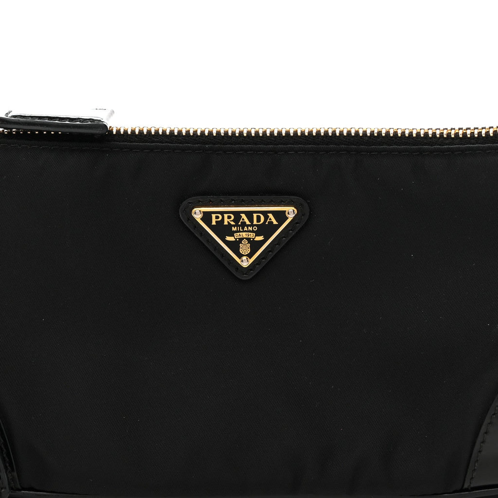 Prada Re-Nylon Spazzolato Re-Edition 2002 Shoulder Bag Black