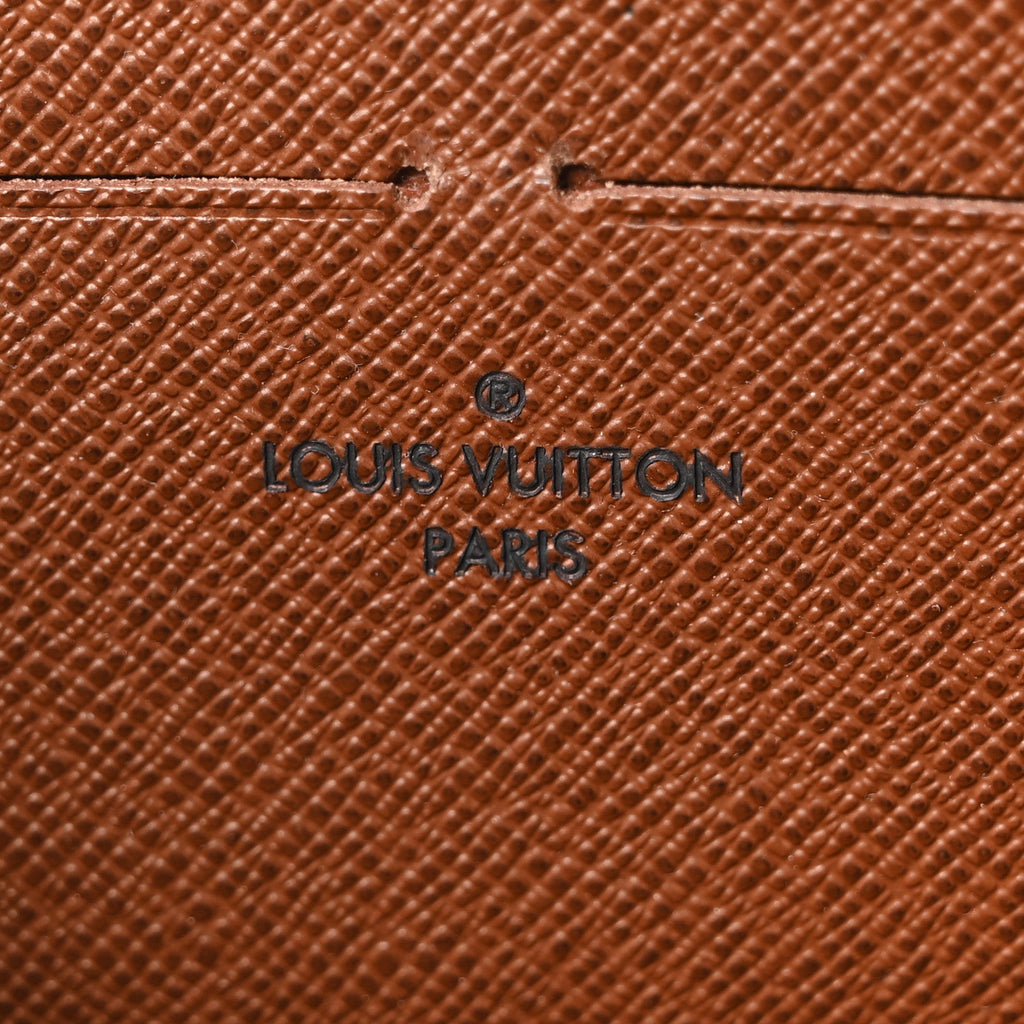 Louis Vuitton Monogram Zippy Wallet