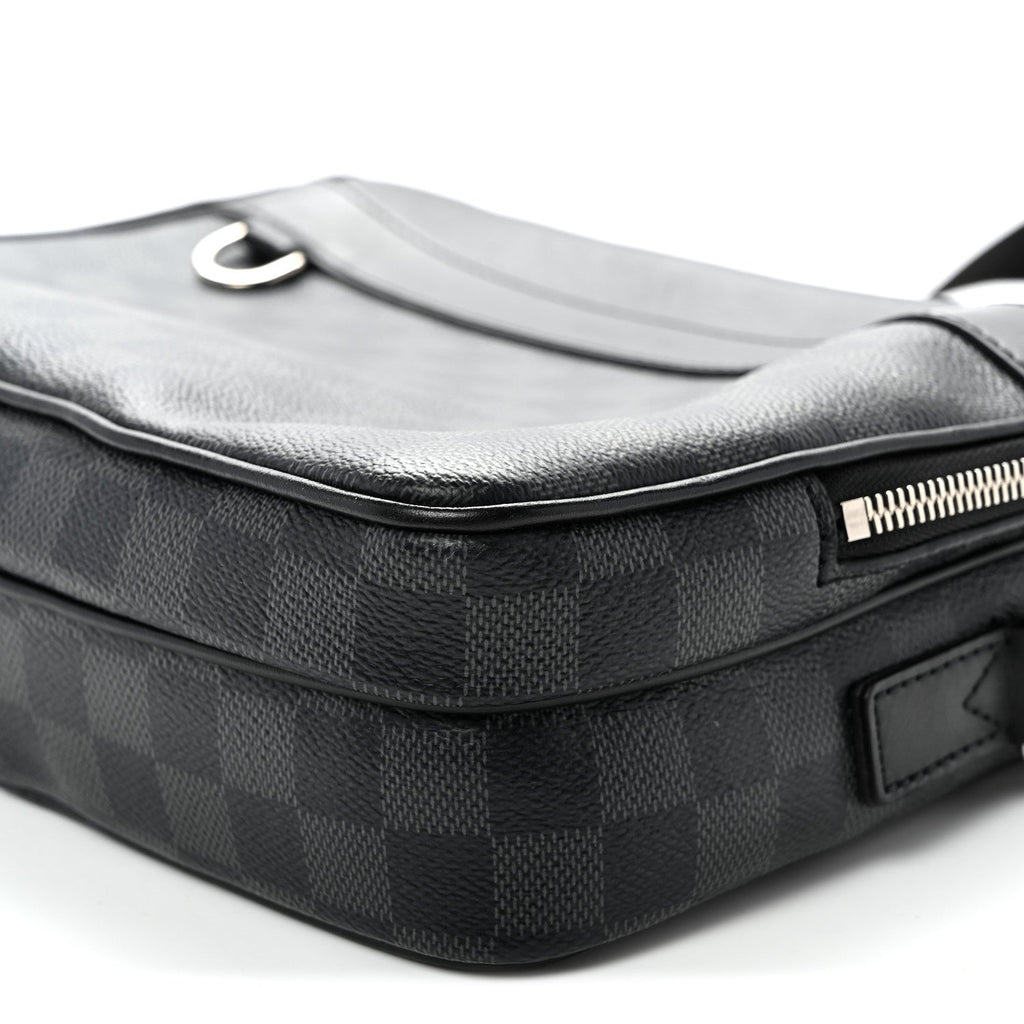 Louis Vuitton Damier Graphite Trocadero NM PM