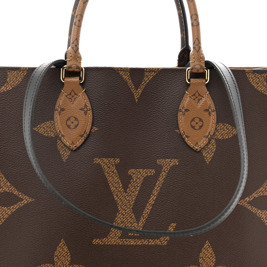 Louis Vuitton Reverse Monogram Giant Onthego MM