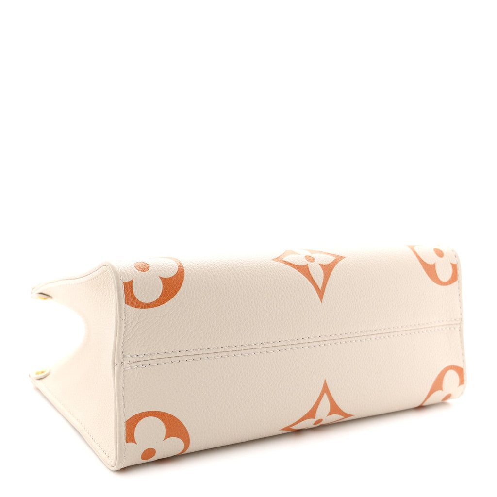 Louis Vuitton Empreinte Monogram Giant By The Pool Onthego PM Neutral Gradient
