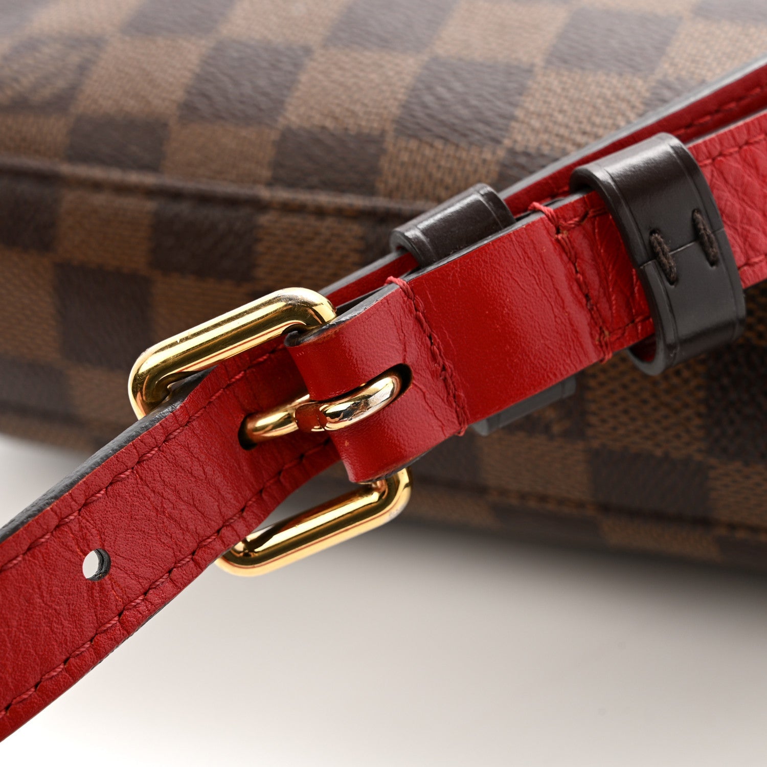 Louis Vuitton Damier Ebene South Bank Besace