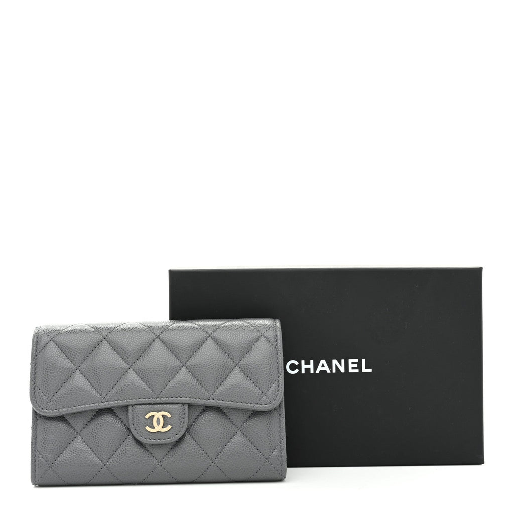 Caviar Quilted Medium Flap Wallet Grey