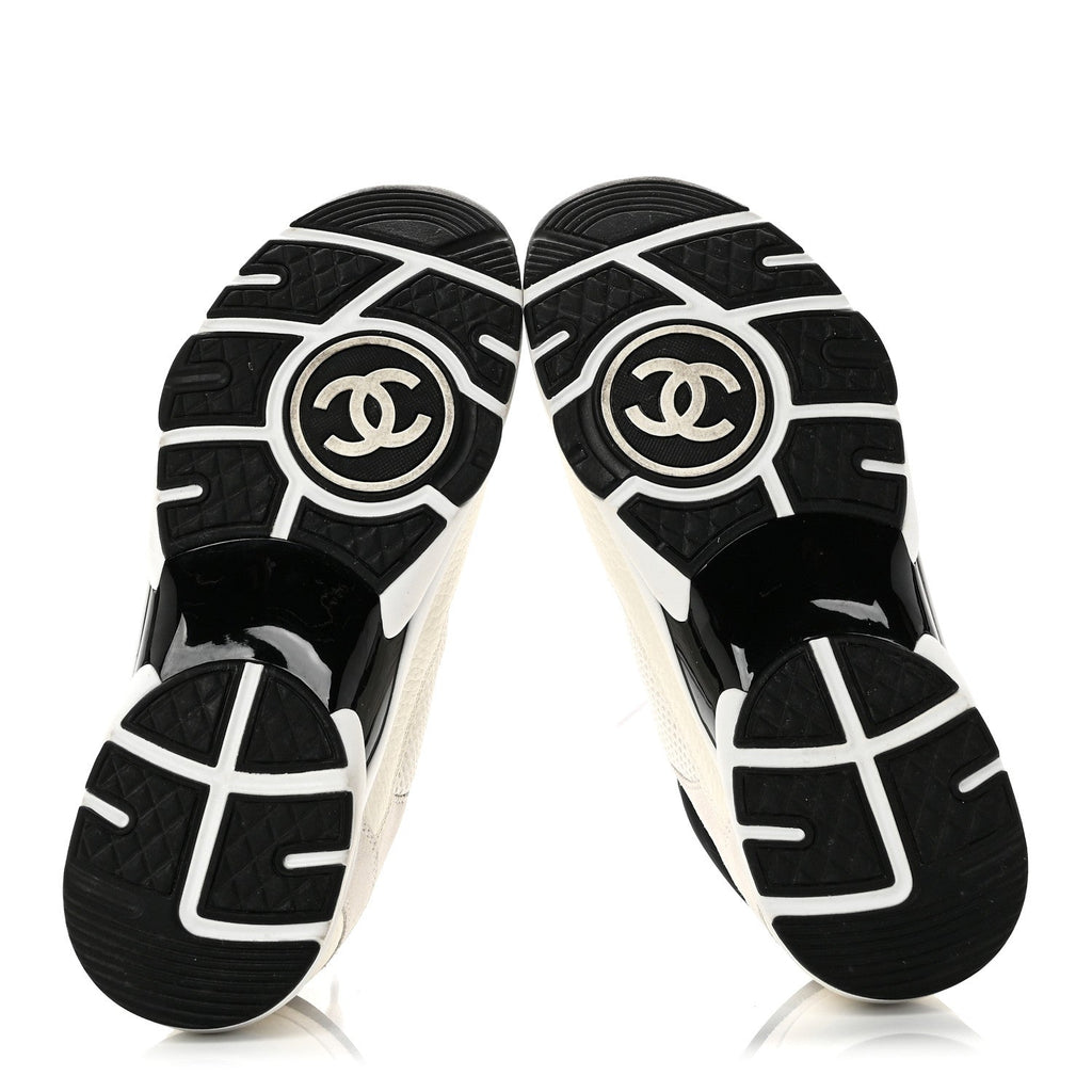 Mesh Suede Calfskin Grained Calfskin Womens CC Sneakers 38.5 White Black
