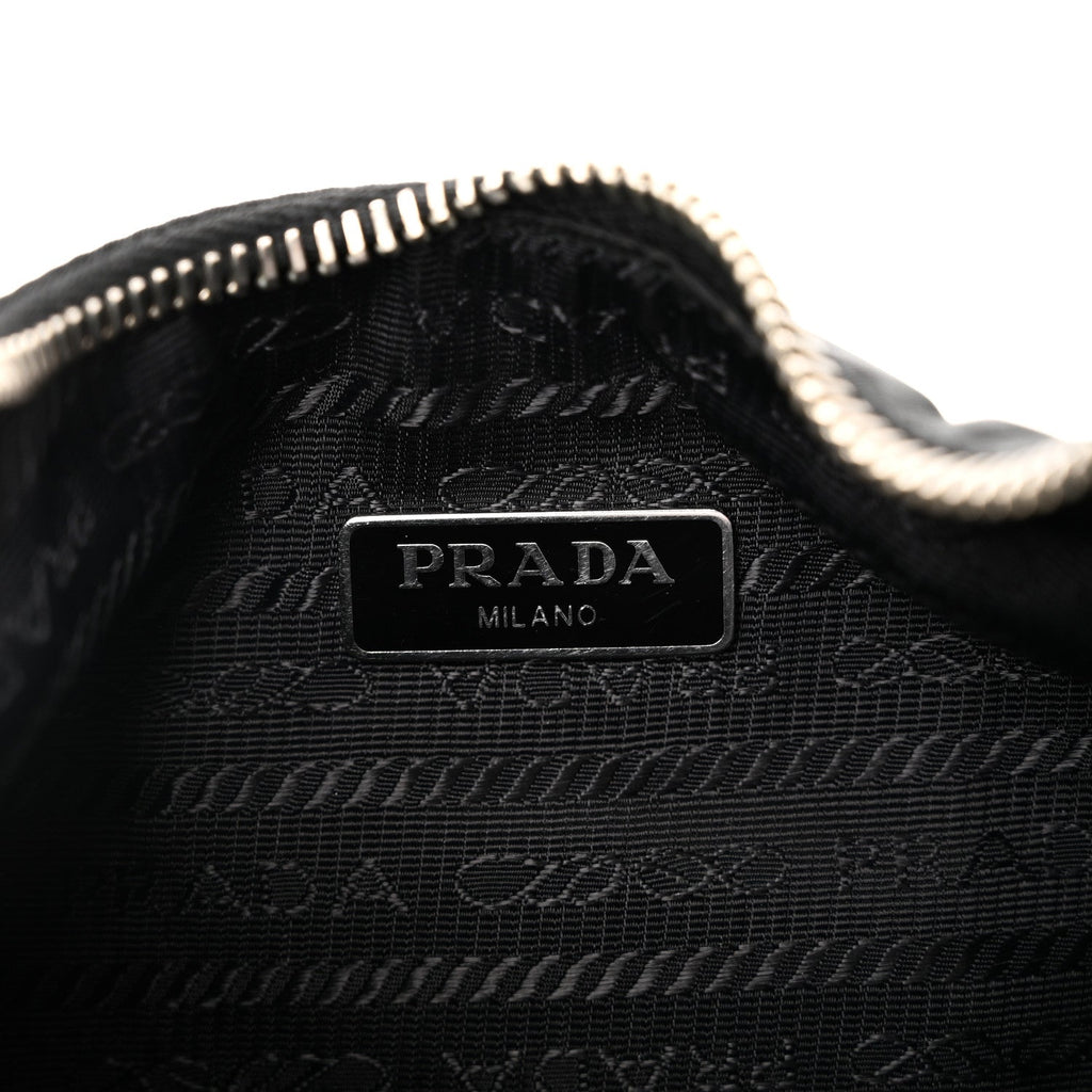 Prada Nylon Re-Edition 2005 Shoulder Bag Black