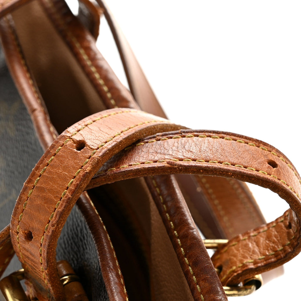 Louis Vuitton Monogram Petit Bucket 23