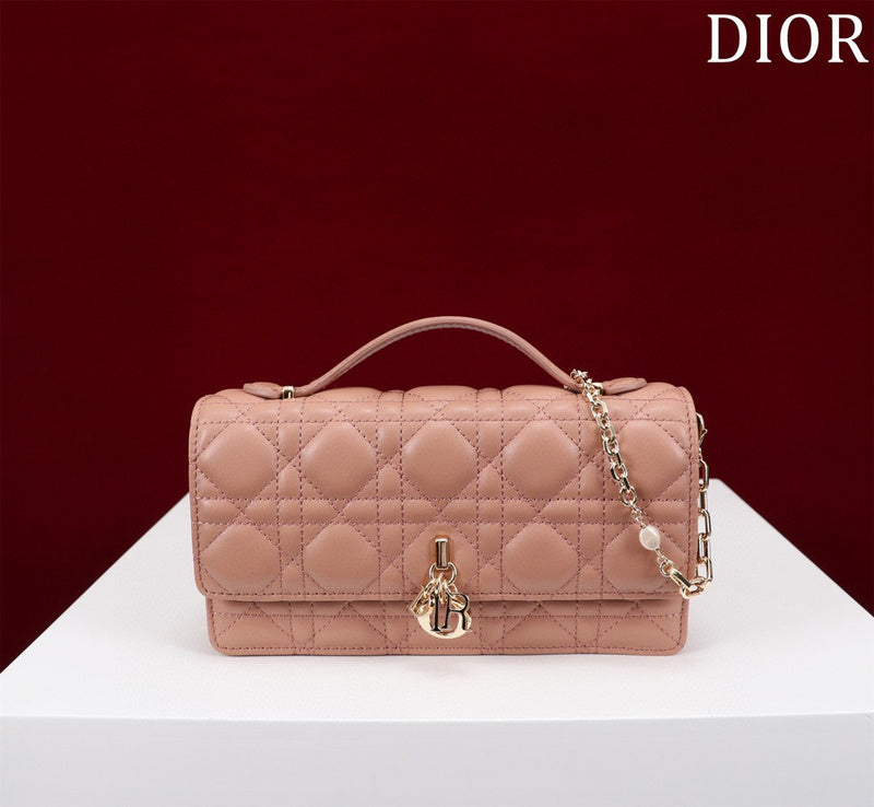 Dior Bags - 1136