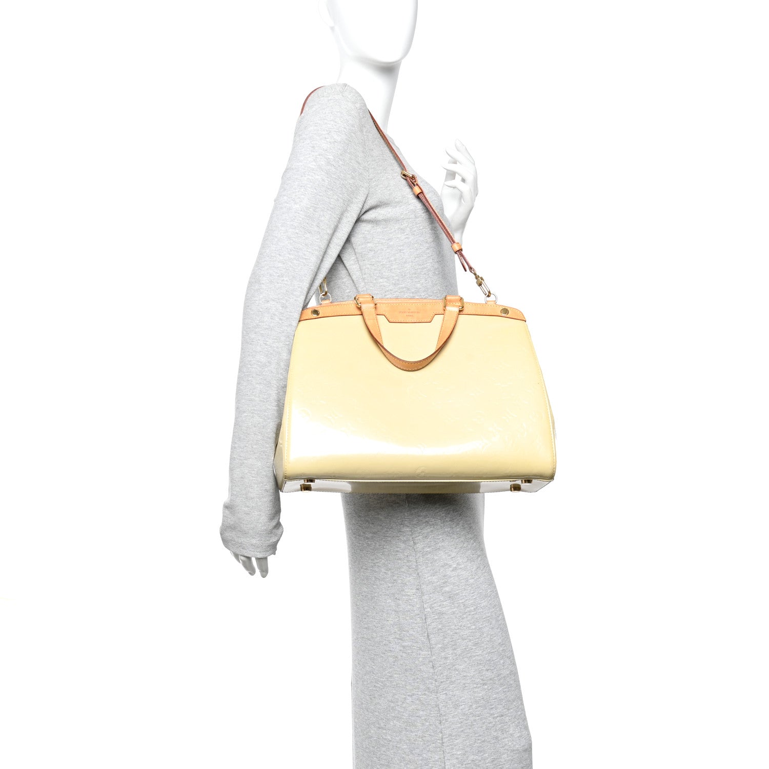 Louis Vuitton Vernis Brea MM Blanc Corail
