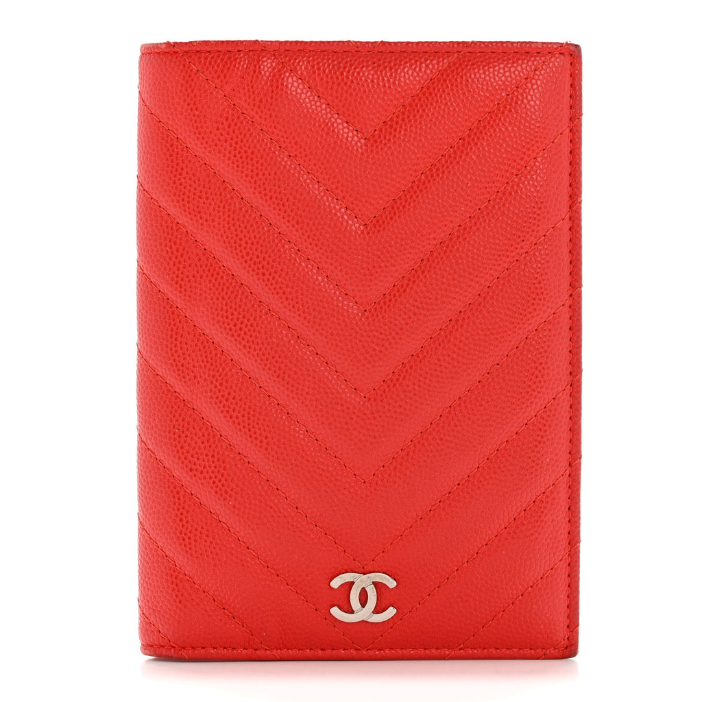 Caviar Chevron Quilted Passport Holder Red
