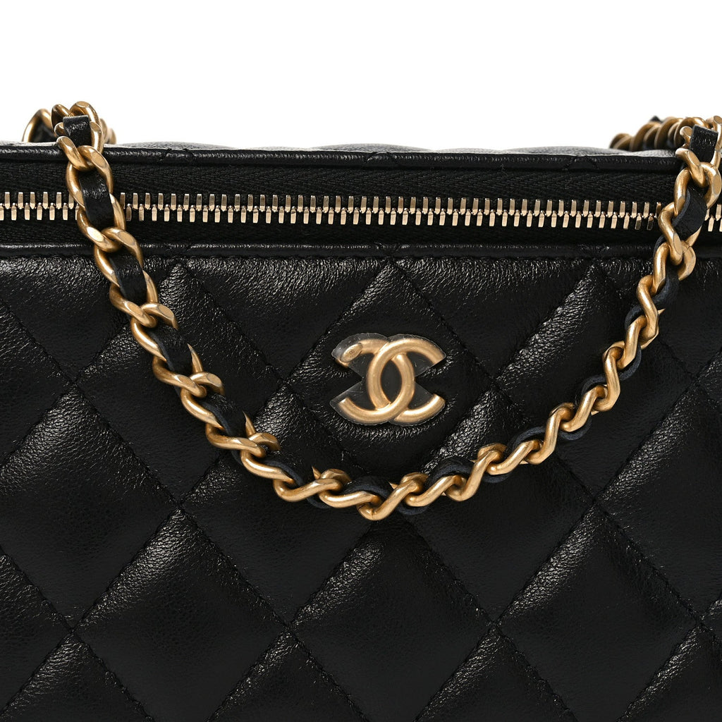 Chanel Lambskin Quilted Pearl Crush Small Vanity Case With Chain Black