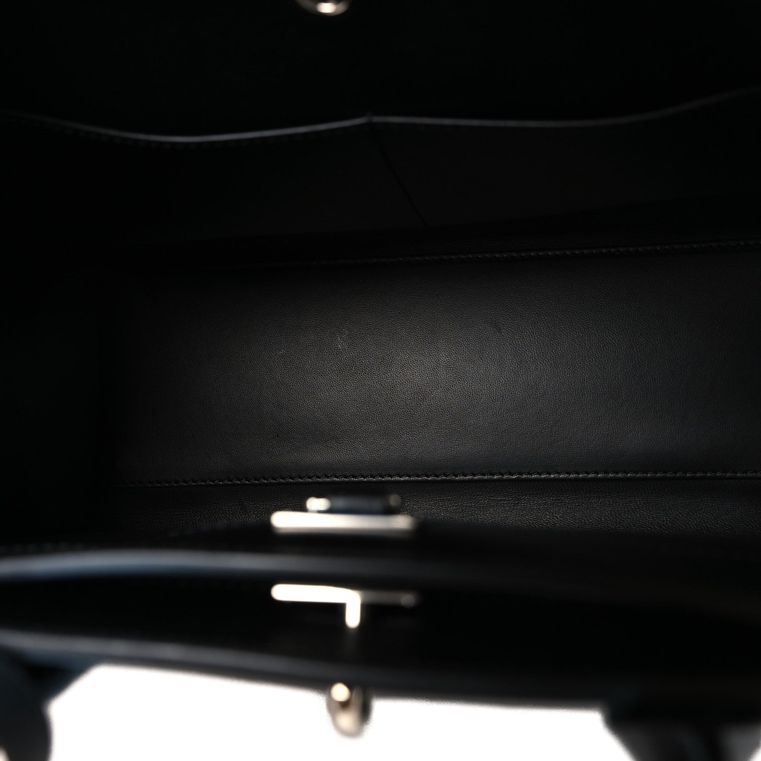 Louis Vuitton Calfskin Hologram City Steamer MM