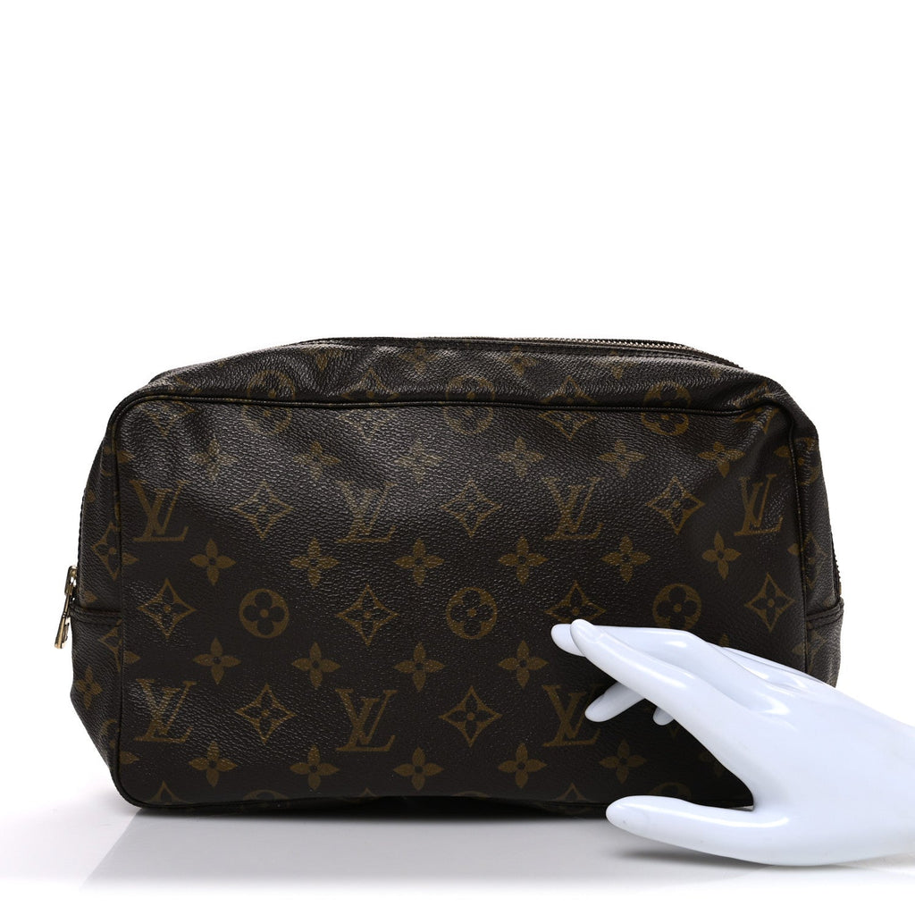 Louis Vuitton Monogram Trousse Toilette 28