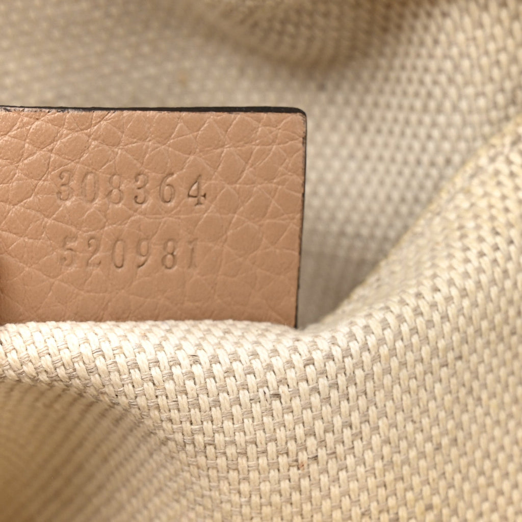Gucci Pebbled Calfskin Small Soho Disco Bag Rose Beige