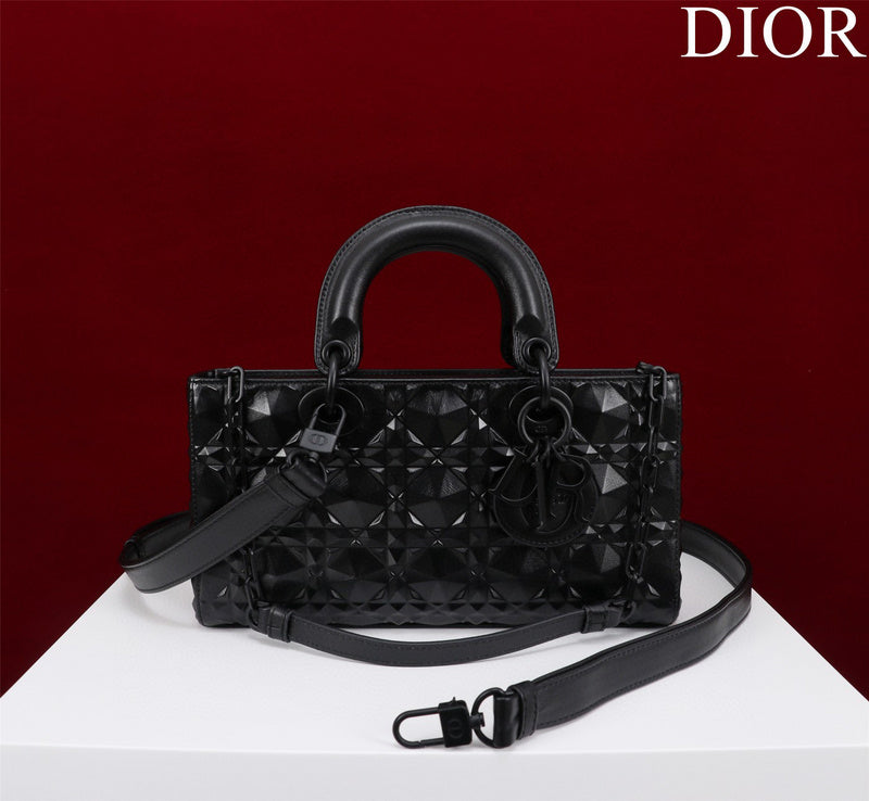 Dior Bags - 667