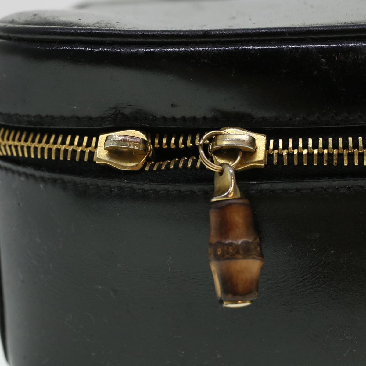 GUCCI Vanity Cosmetic Pouch Enamel 2way Black  44406