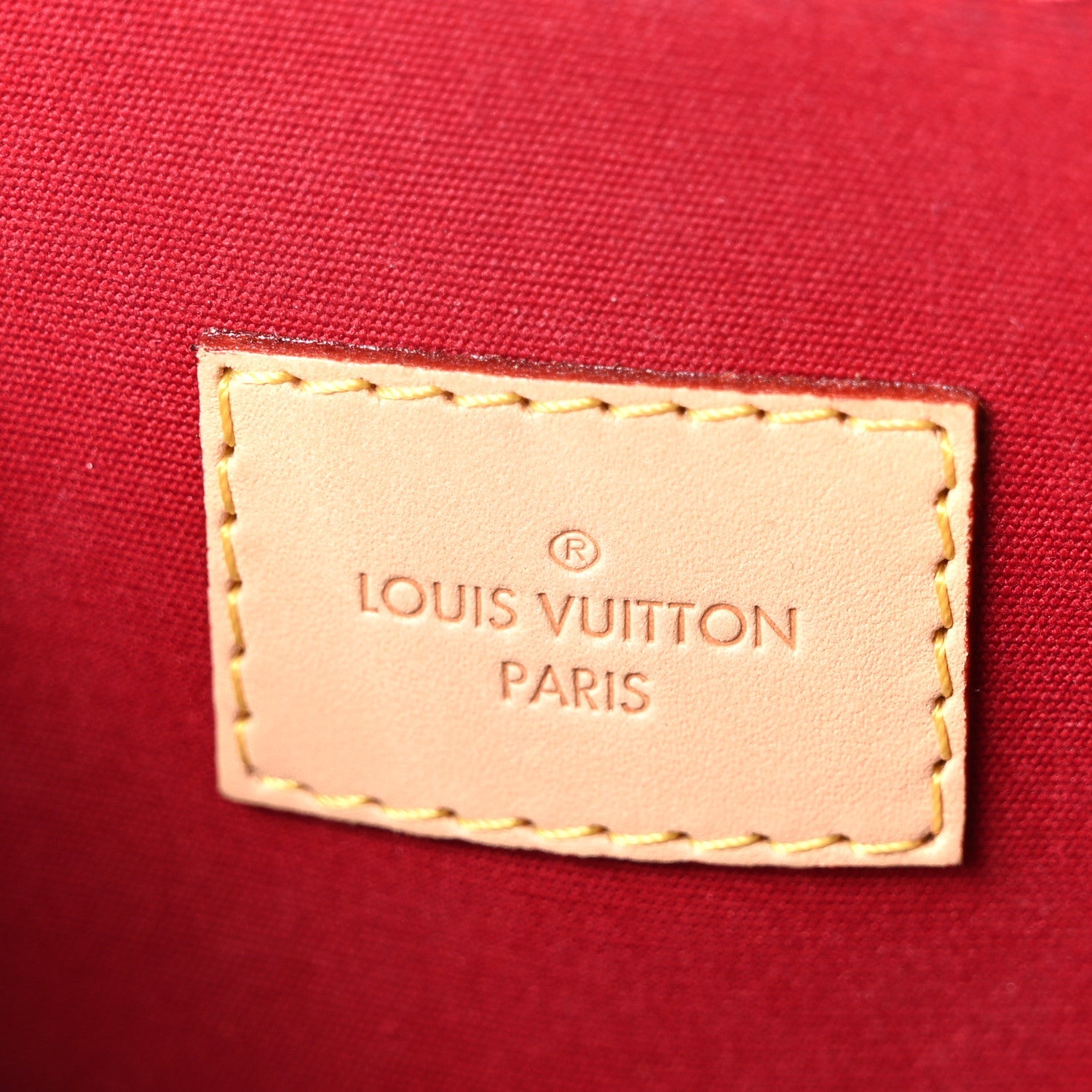 Louis Vuitton Vernis Alma MM Pomme D'Amour